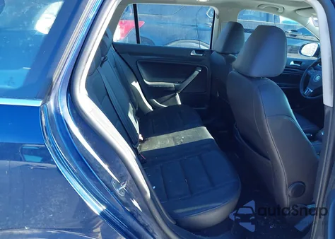 2014 Volkswagen Jetta Sportwagen 2.0L Tdi z USA, uszkodzony, nr VIN 3VWPL7AJ1EM623019